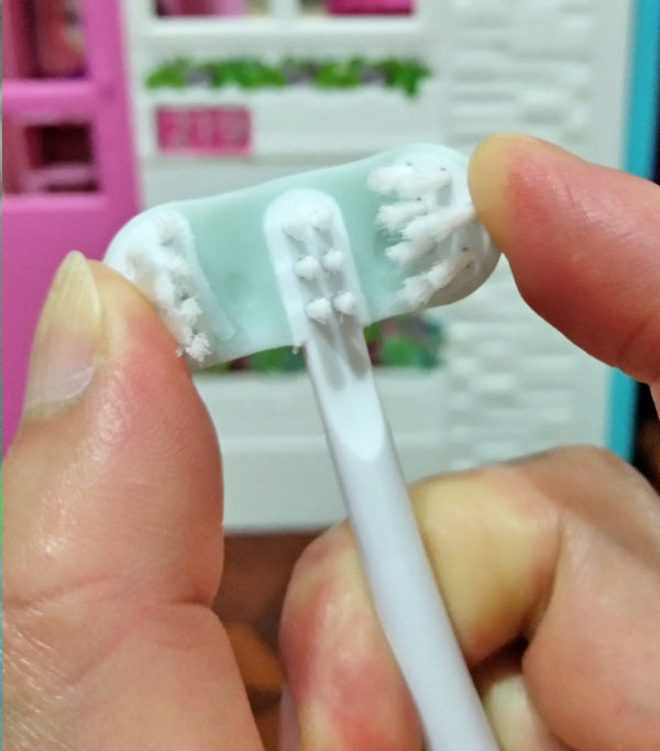 儿童电动牙刷,全包裹儿童牙刷